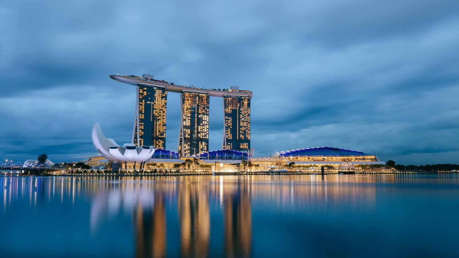 Singapore — family attractions and clean city vibes